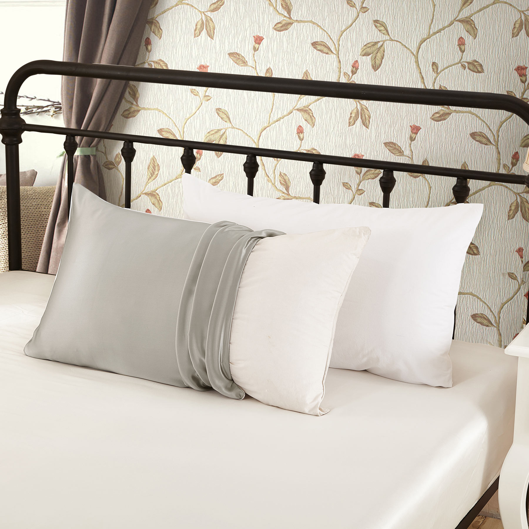 LILYSILK Silk Pillowcase with  - Hair Care Hospital review and price